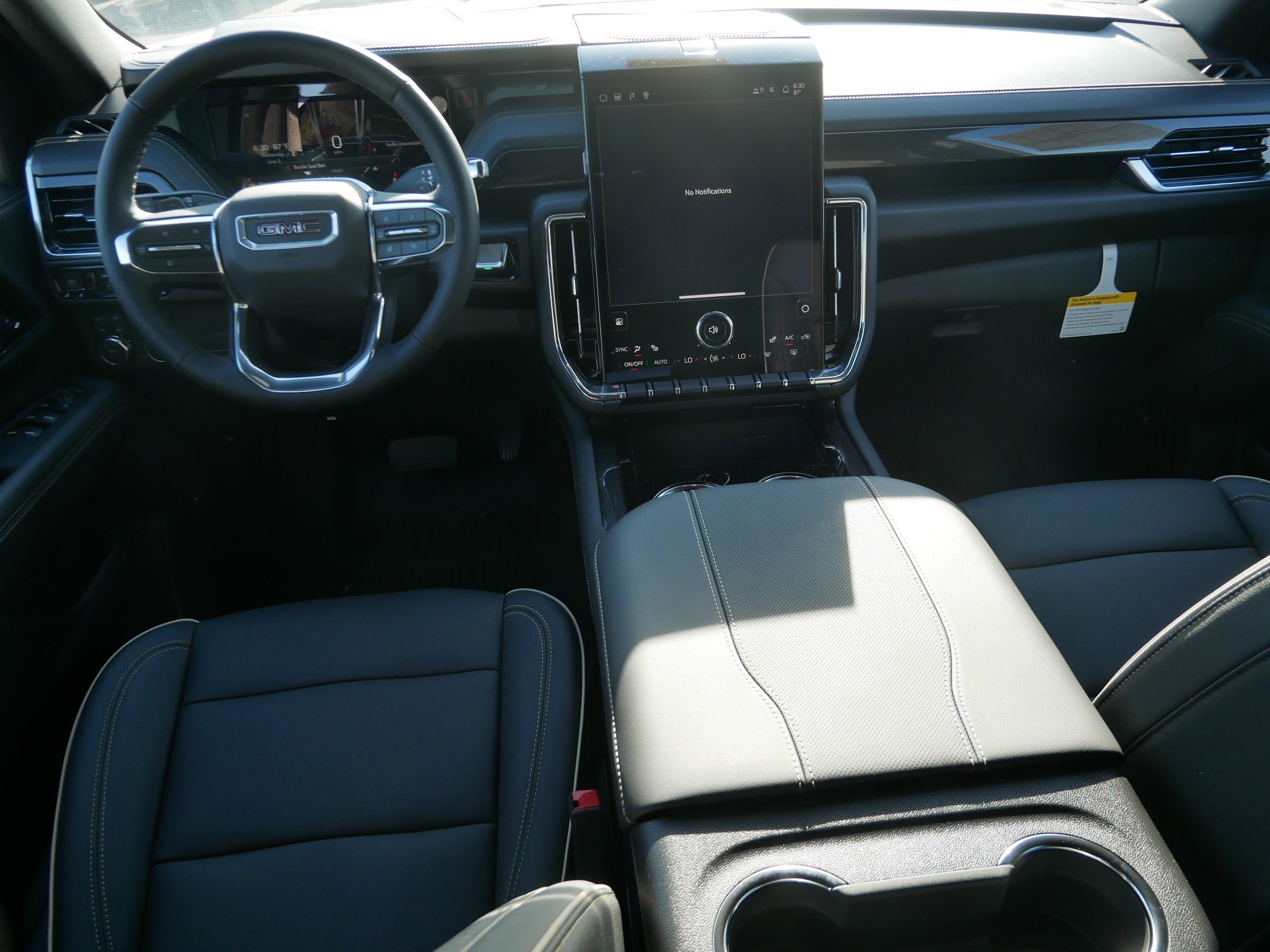 2026 GMC Yukon XL Elevation - Photo 6