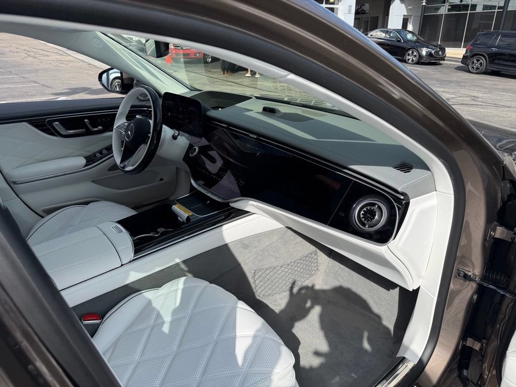 New 2027 Sonoran Brown Metallic Mercedes-Benz S 580 image 55