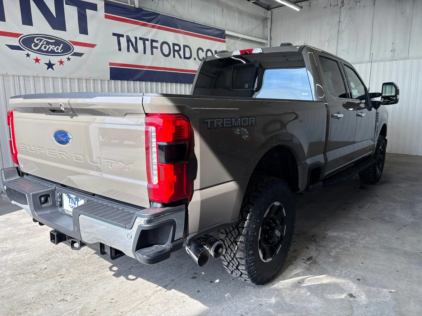 New 2026 Marsh Gray Ford F-250® Lariat® image 7