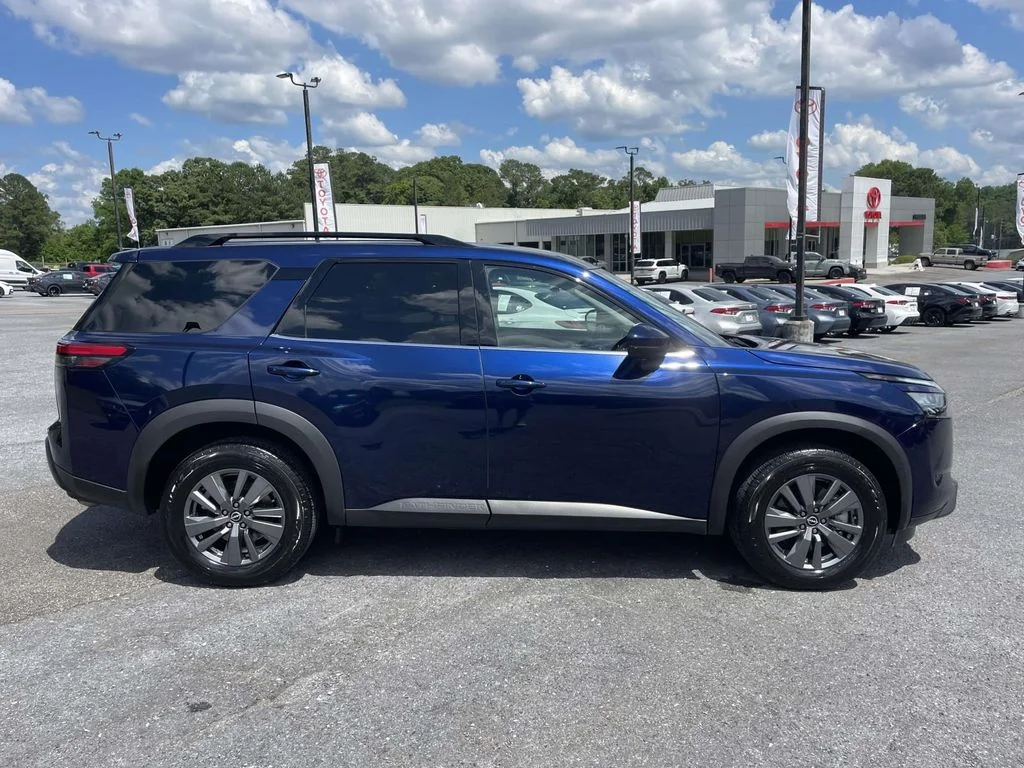 Used 2025 Deep Ocean Blue Pearl Nissan SV image 2