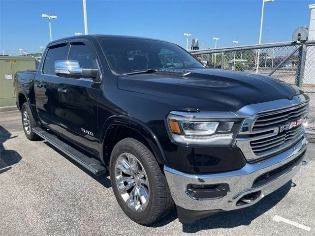 2020 RAM 1500 Laramie 4x4 Crew Cab 5'7's photo