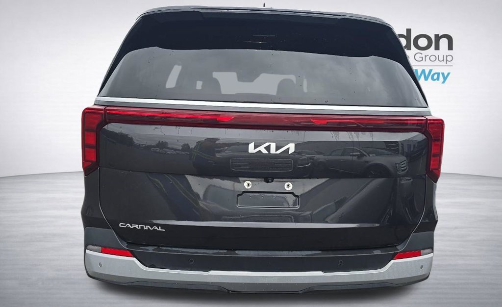 Certified Used 2025  Kia LXS image 5