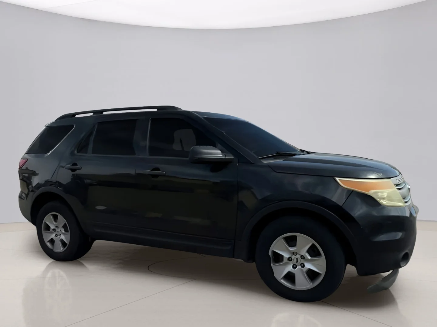 Used 2013 Black Ford BASE FWD image 5