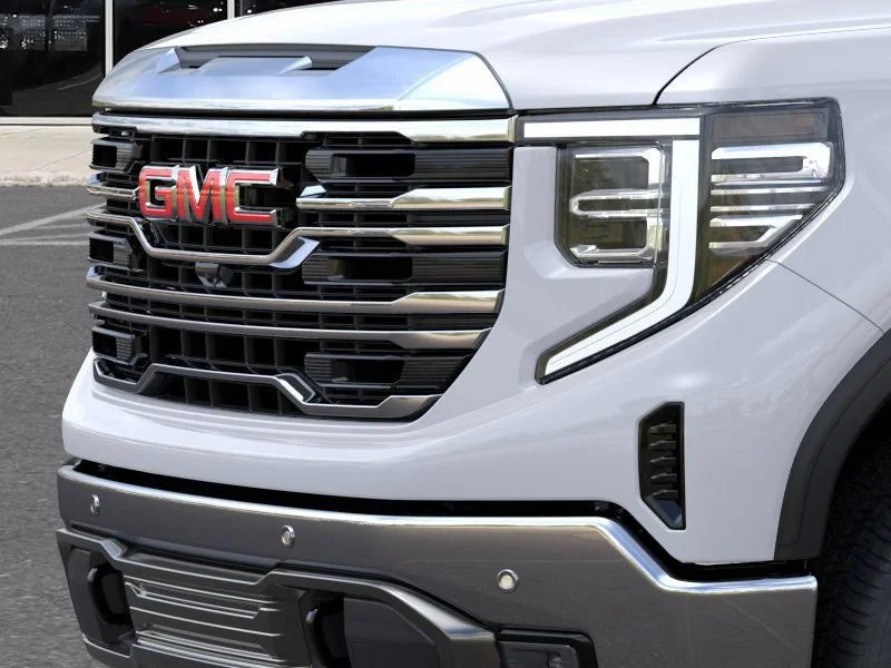 2026 GMC Sierra 1500 SLT - Photo 13
