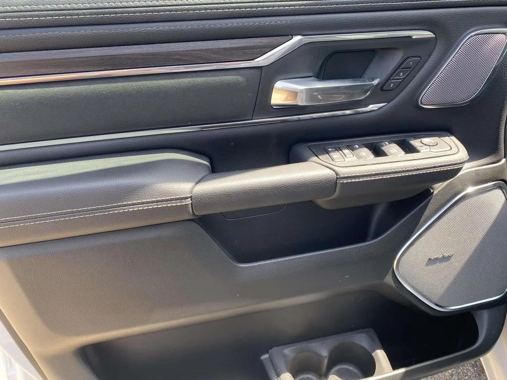2026 RAM 1500 Laramie - Photo 42