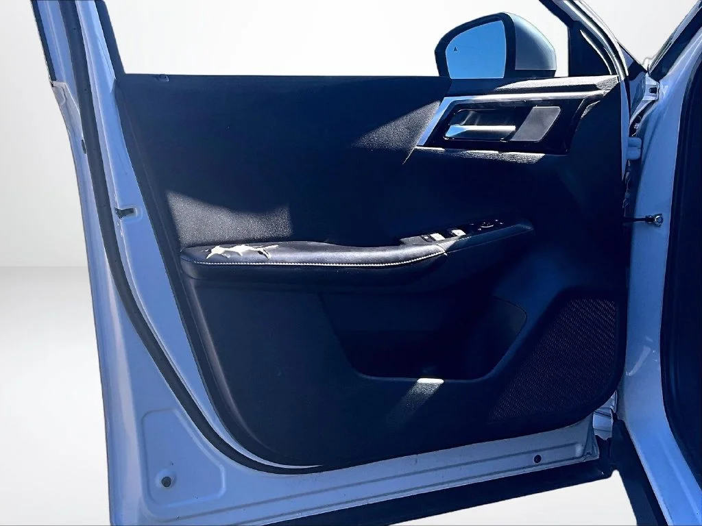 Used 2022 Gray Mitsubishi ES image 24