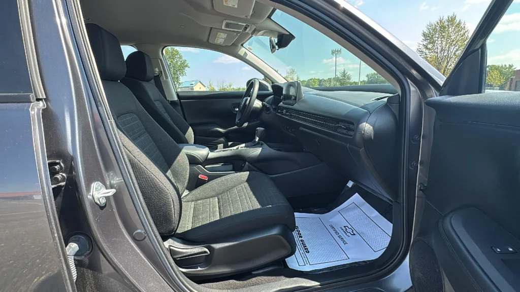 Used 2023 Gray Honda AWD LX image 8