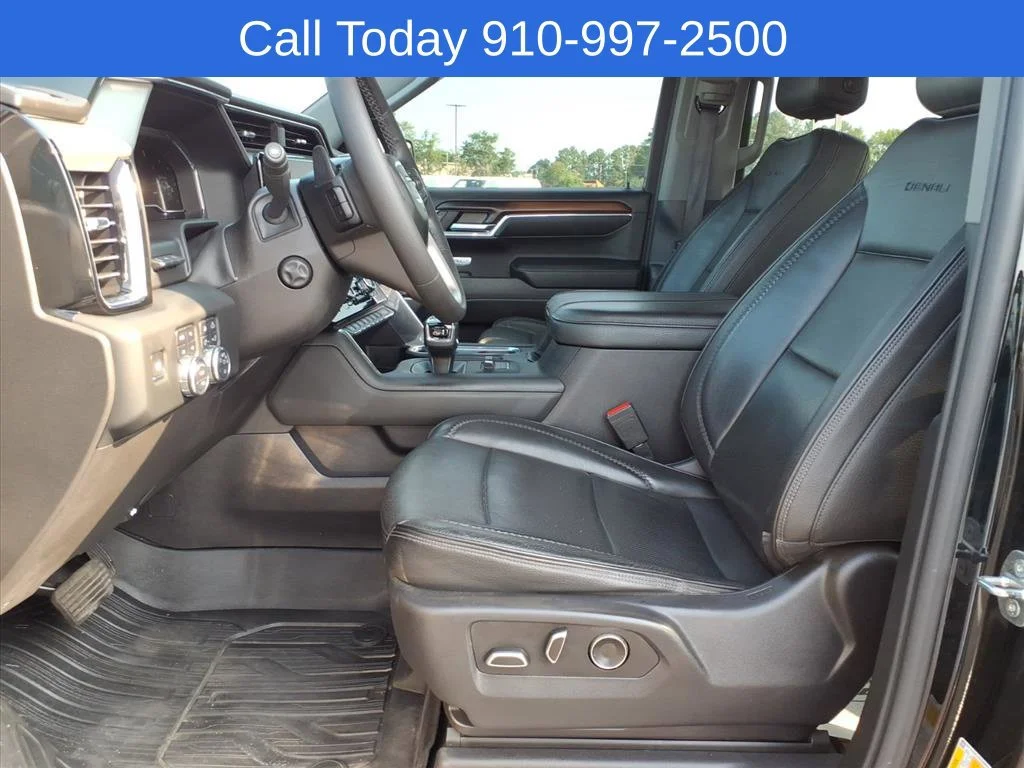 Used 2024 Onyx Black GMC Denali image 9