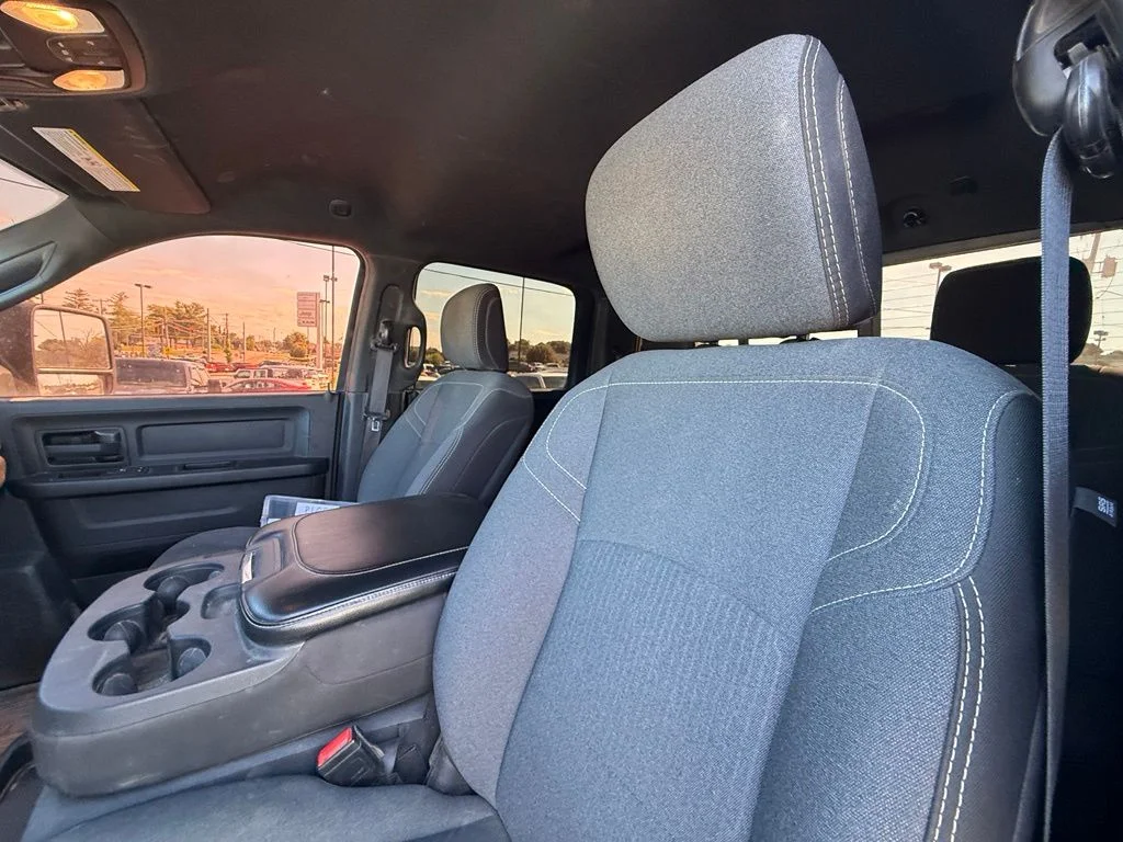 Used 2023 Silver Ram Tradesman image 14