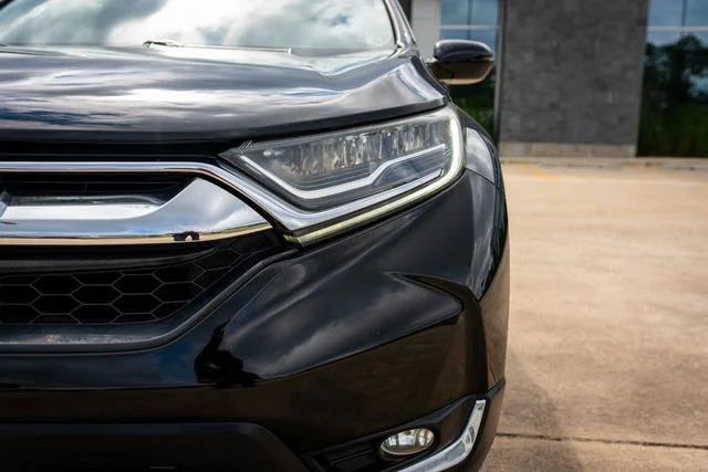 Used 2018 Black Honda Touring image 3