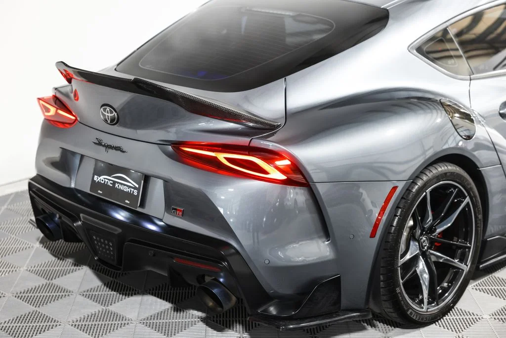 Used 2022 Gray Toyota 3.0 image 10