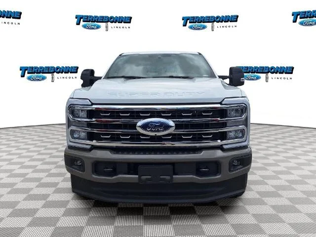 New 2026 Star White Metallic Tri-Coat Ford F-250® King Ranch® image 30