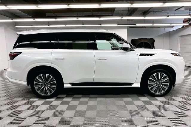 2025 INFINITI QX80 Sensory 4WD - Photo 15