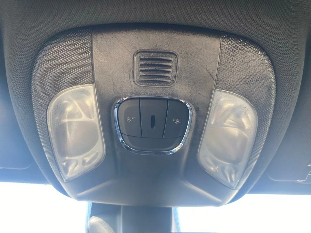 Used 2024 White Jeep Latitude image 24
