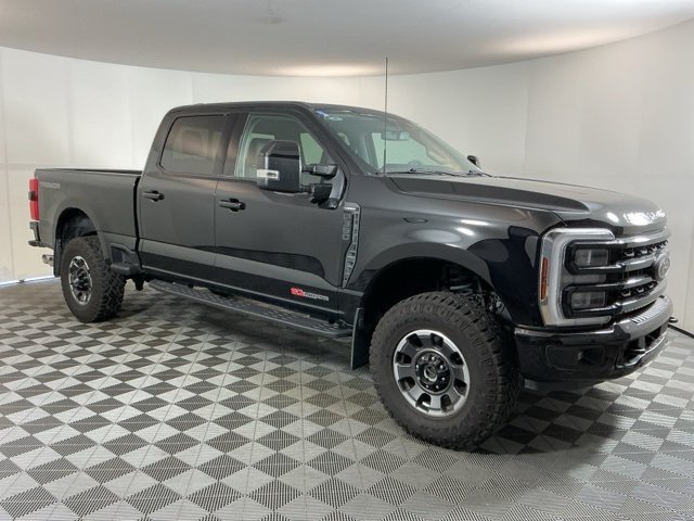 2024 Ford F-350 photo 3