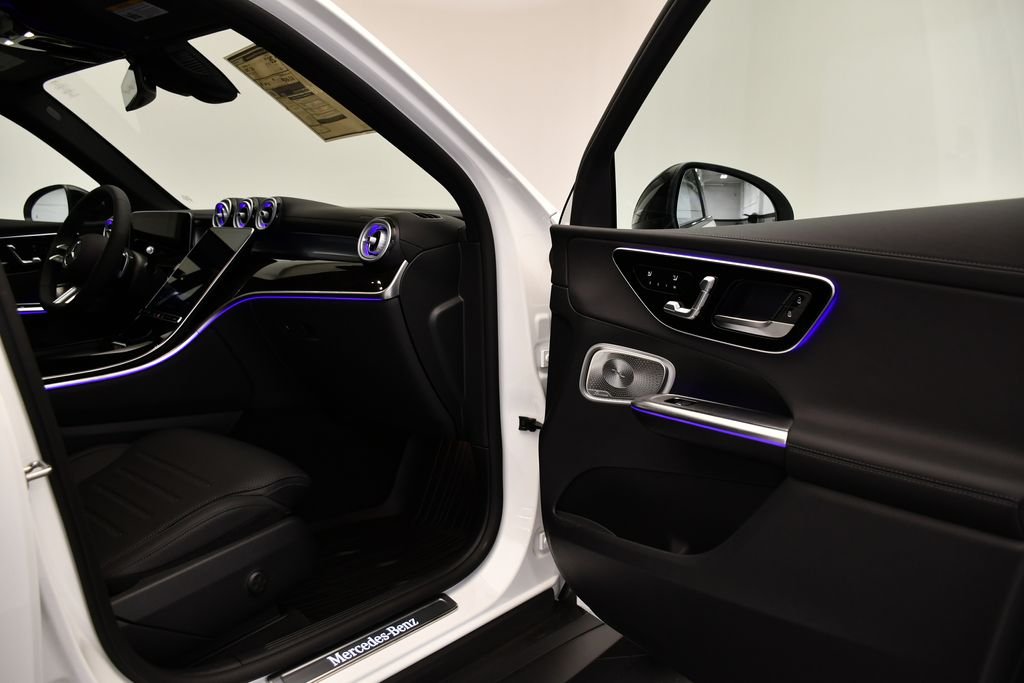 2025 Mercedes-Benz GLC Base - Photo 45