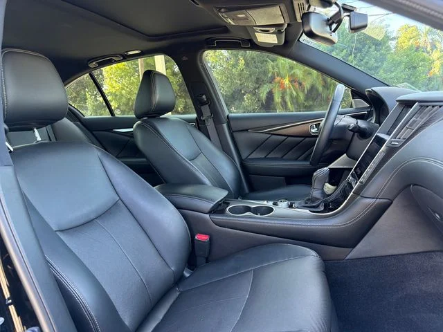 Used 2024 Black INFINITI SENSORY image 12