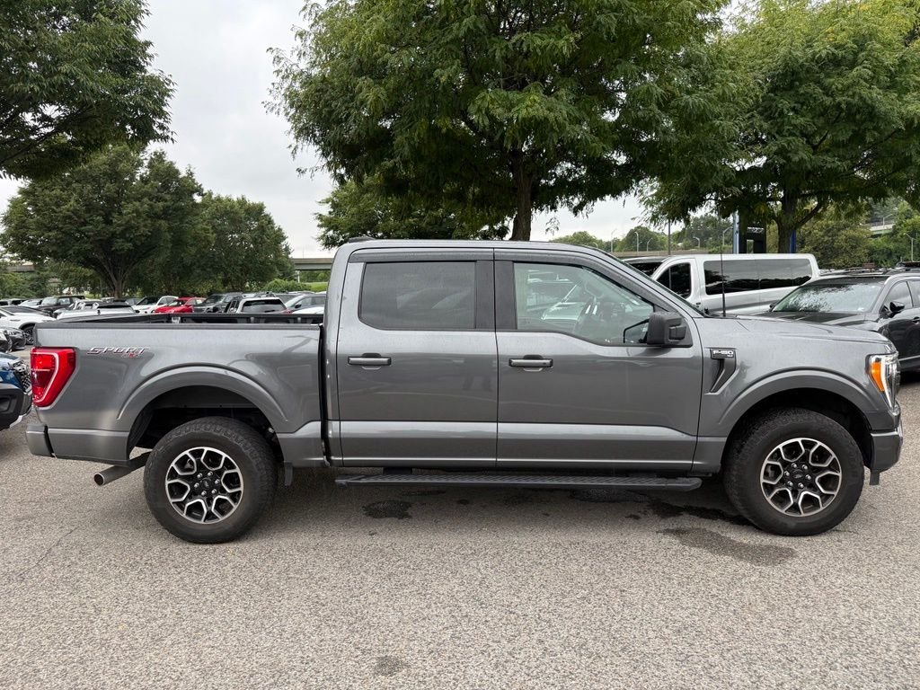 Used 2023 Gray Ford XLT image 11