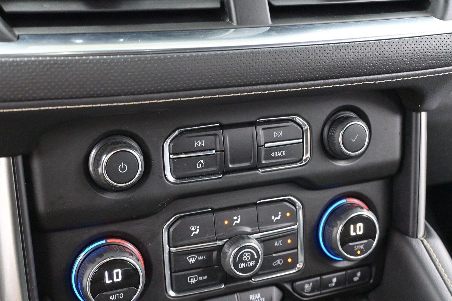 Used 2021 Shadow Gray Metallic Chevrolet Premier image 21