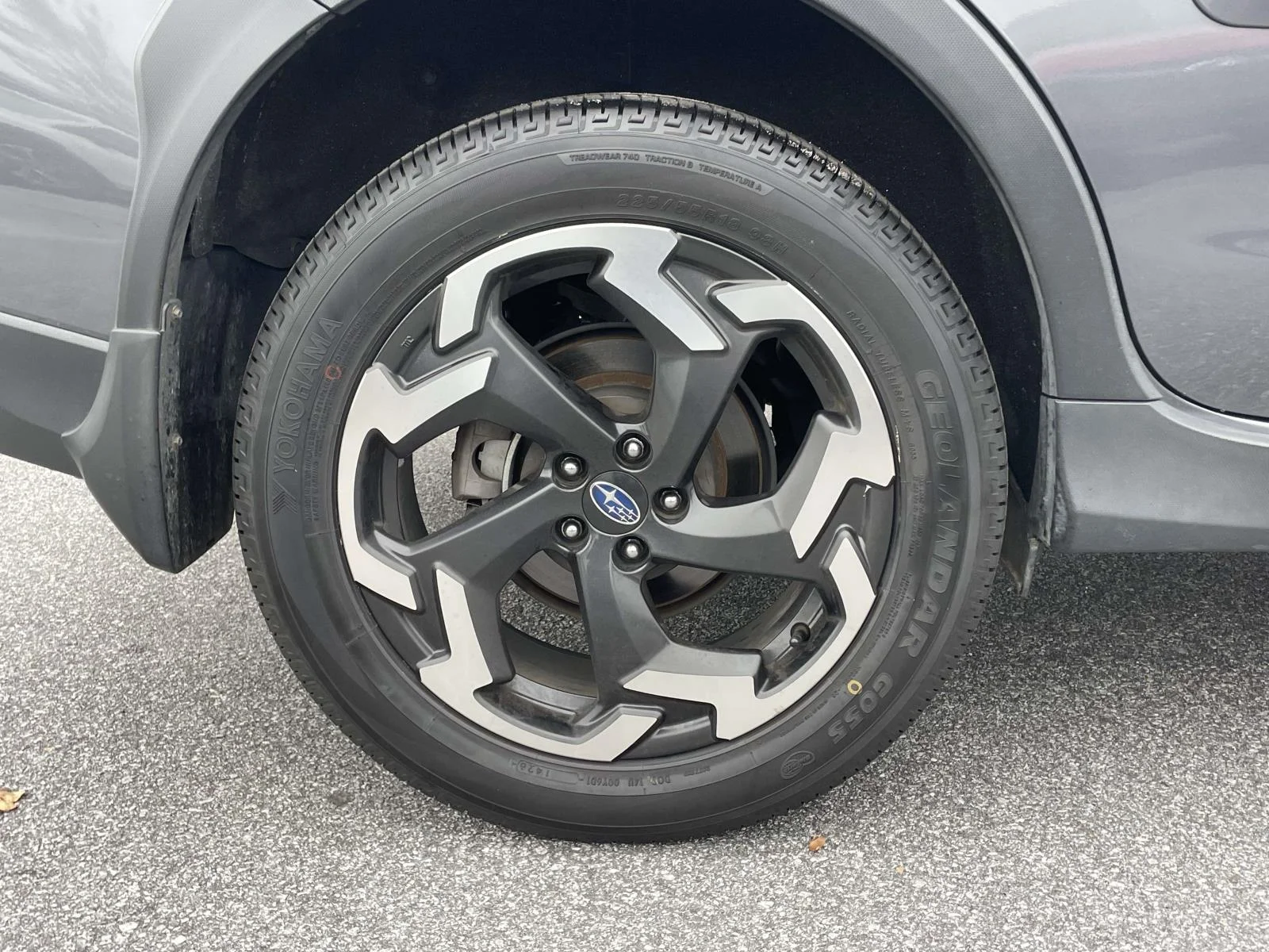 Used 2021 Magnetite Gray Metallic Subaru Limited image 34