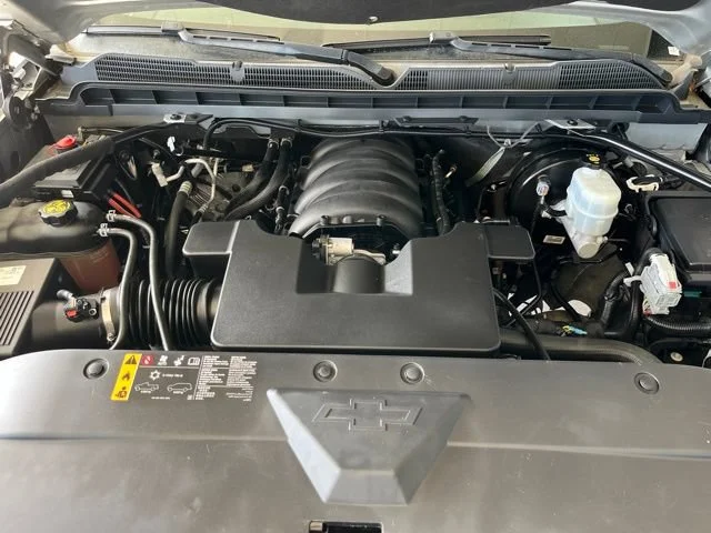 Used 2018 Silver Ice Metallic Chevrolet LT image 20