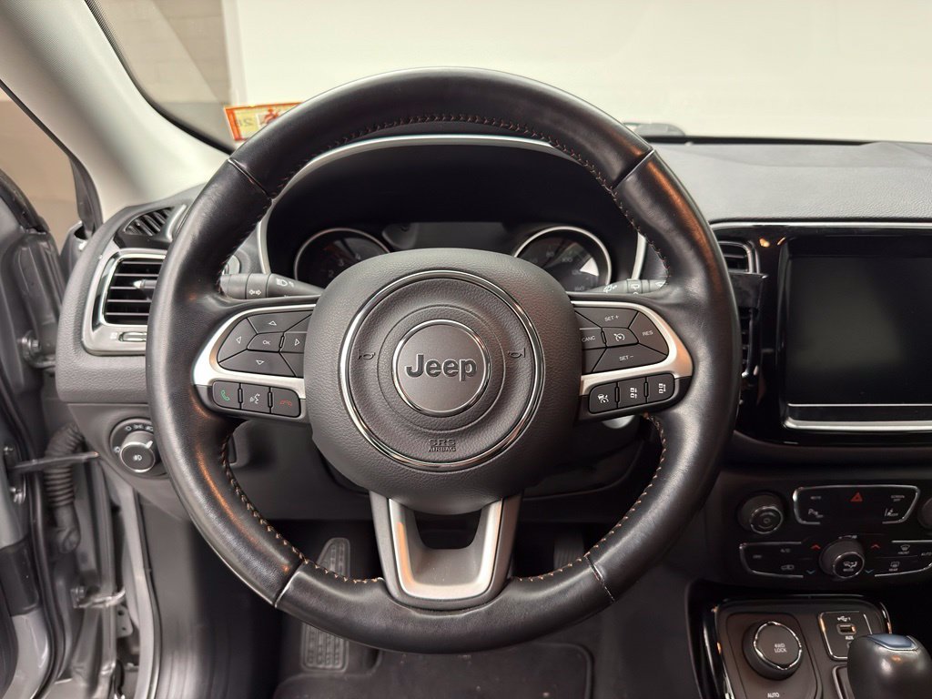 Used 2021 Billet Silver Metallic Jeep Limited image 9