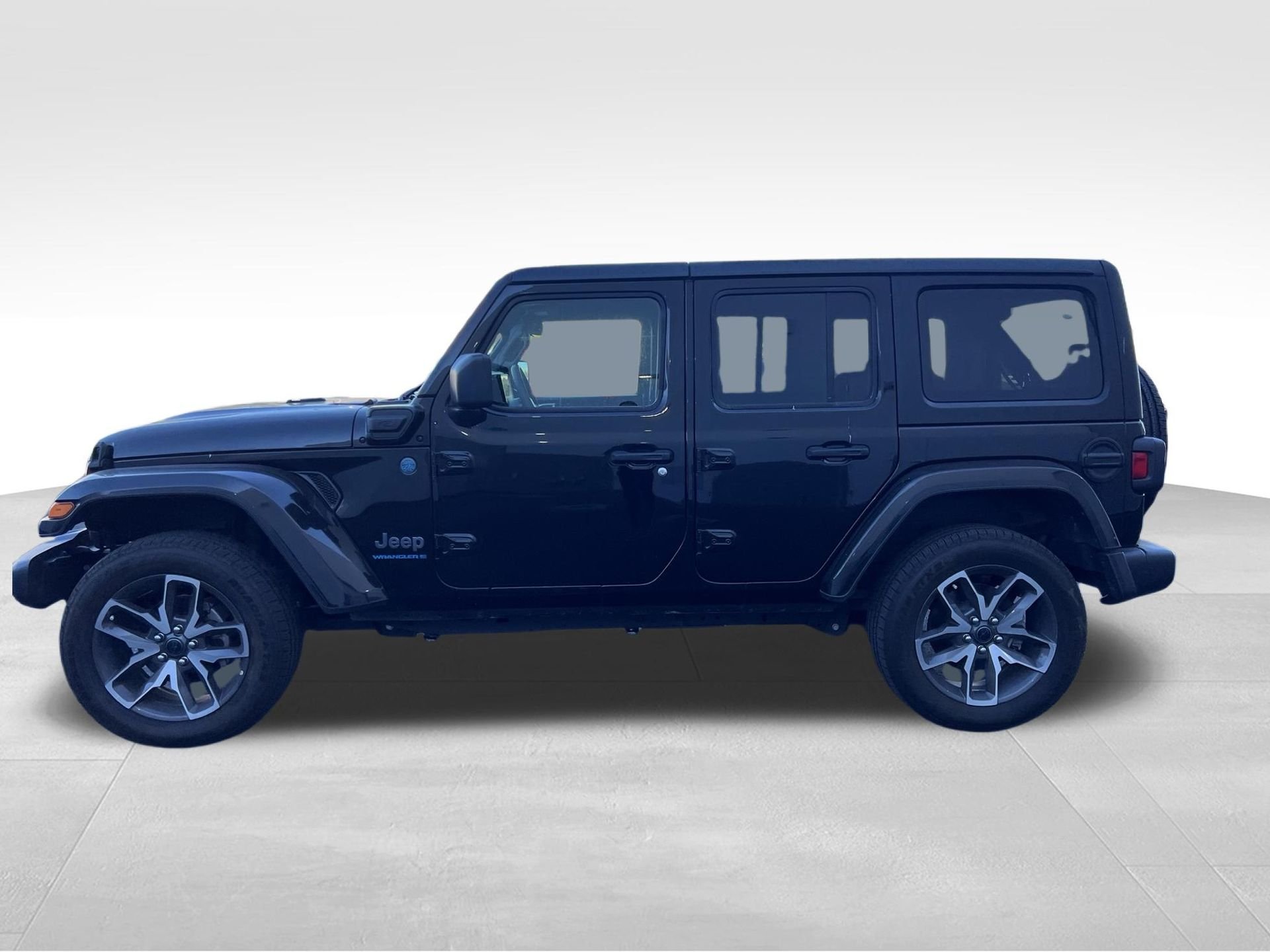 Used 2024 Black Jeep Sport S 4xe image 8