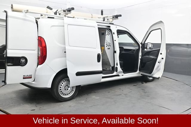 Used 2022 White Ram Base image 37