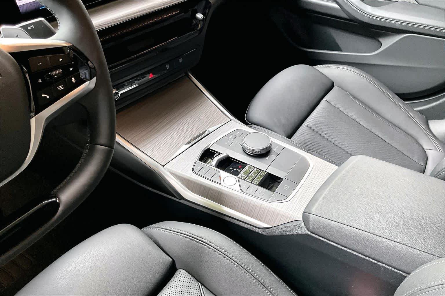 Used 2026 Cape York Green Metallic BMW 430i image 16