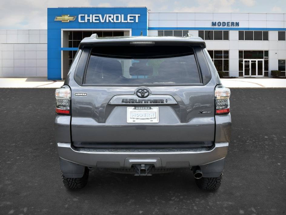 Used 2022 Magnetic Gray Metallic Toyota SR5 Premium image 4
