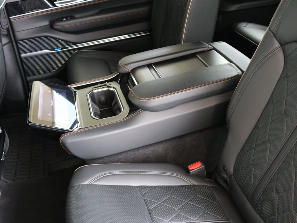 Used 2024 Black Jeep Series III image 30