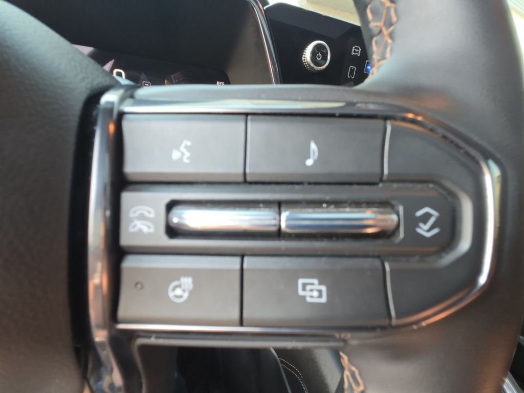 Used 2024 Beige GMC AT4 image 19