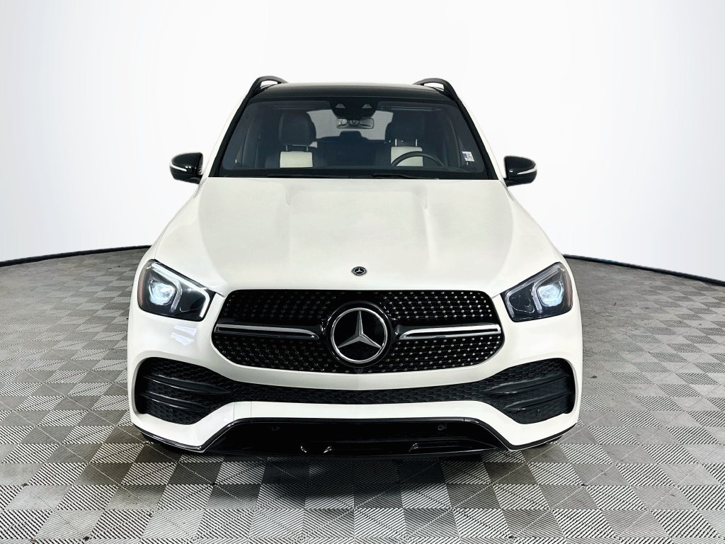 Certified Used 2023  Mercedes-Benz GLE 450 image 2