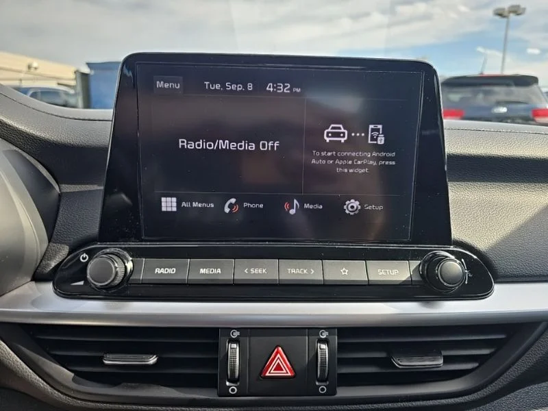 Used 2023 Gray Kia LXS image 15