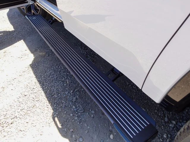 New 2026 Bright White Clearcoat Jeep Limited Altitude image 11