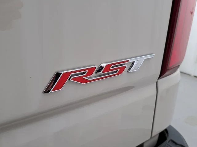 Used 2026 White Chevrolet RST image 26