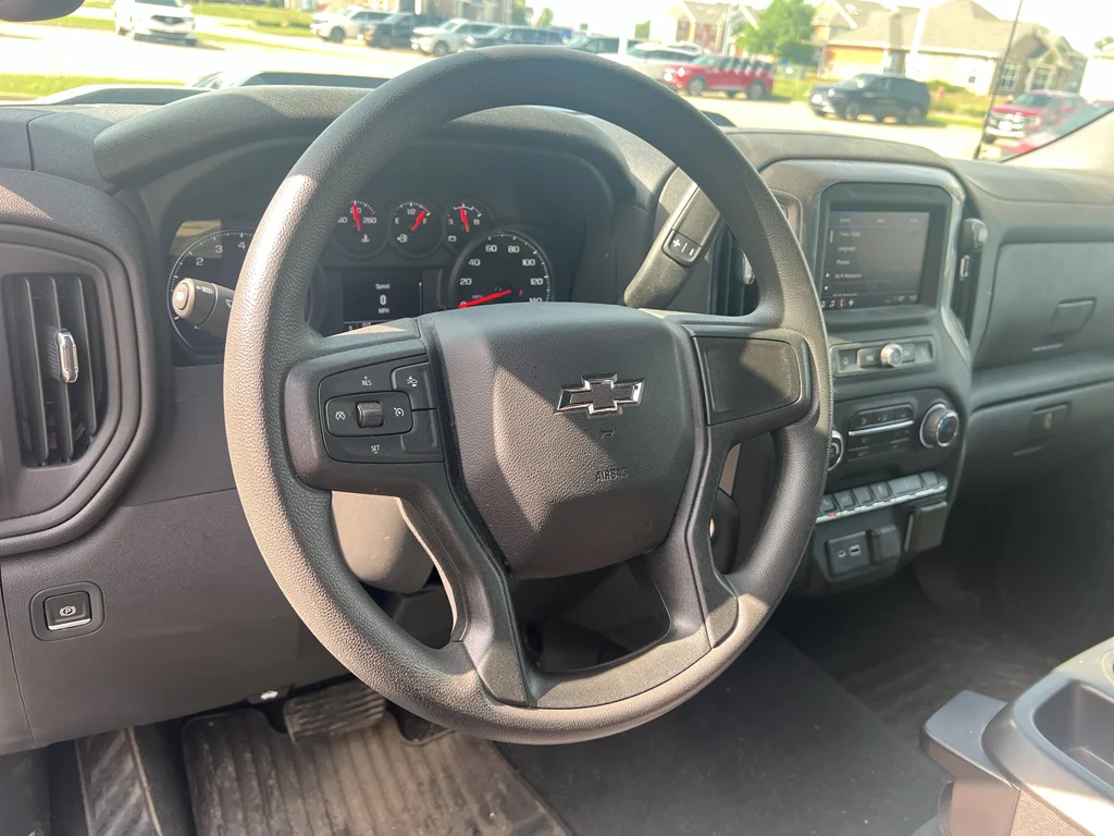 Used 2022 Summit White Chevrolet Custom Trail Boss image 12