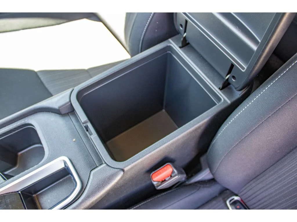 Used 2024 Scarlet Ember Tintcoat Nissan SV image 31