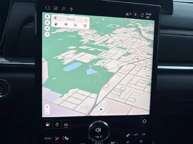 New 2027 Summit White GMC Elevation image 22