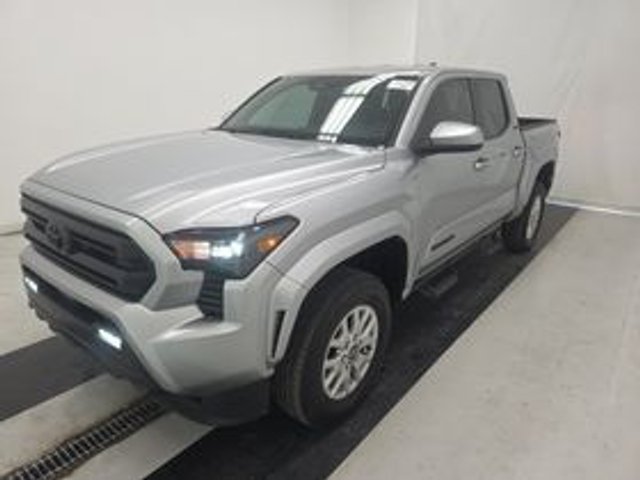 Certified Pre-Owned 2025 Toyota Tacoma SR5 4WD 4D Double Cab