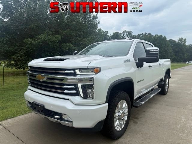 Used 2022 Beige Chevrolet High Country image 1