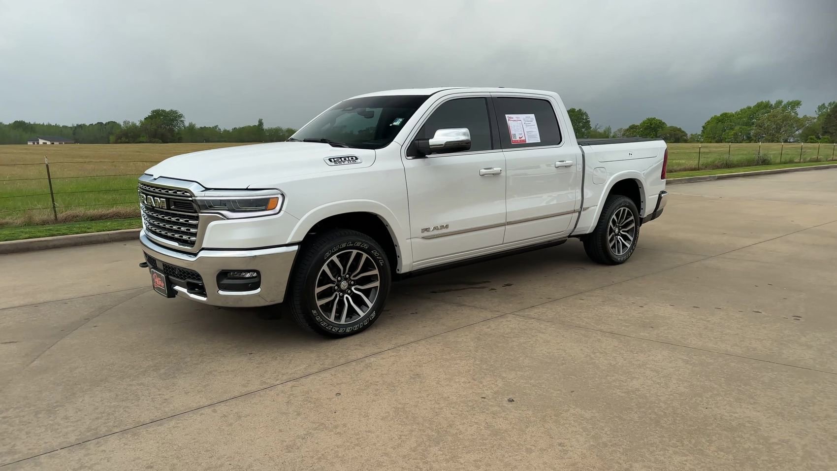 2025 Ram 1500 Limited photo 3