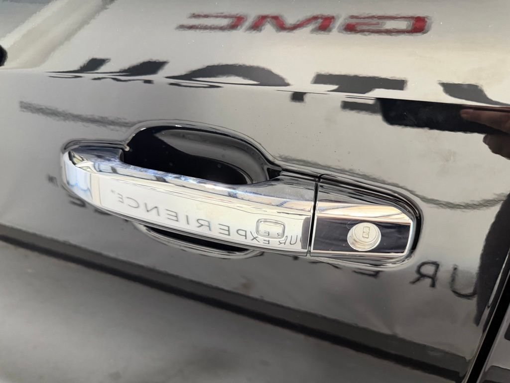 New 2026 Onyx Black GMC Denali image 10