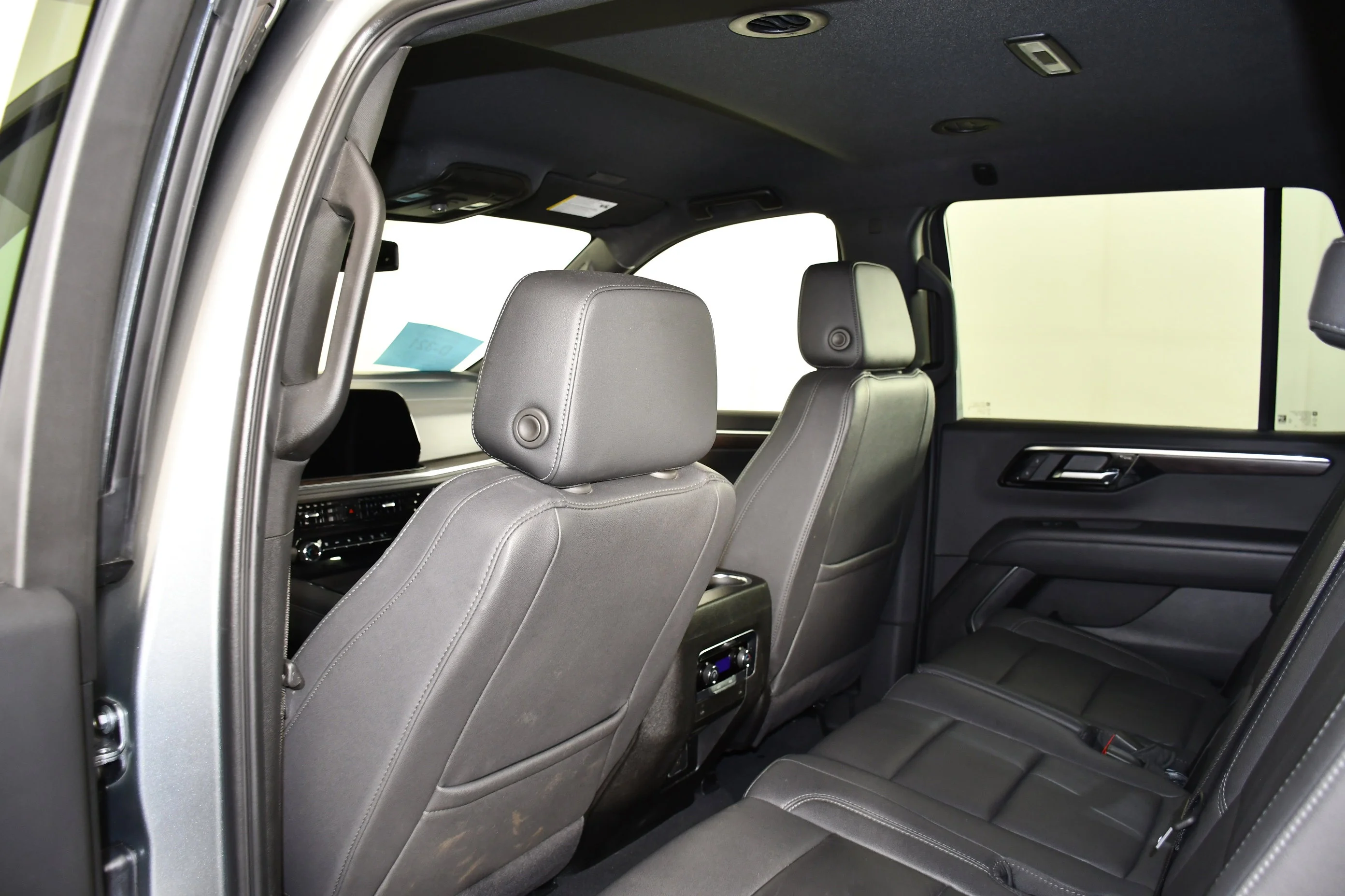 Used 2025 Sterling Gray Metallic Chevrolet Z71 image 49