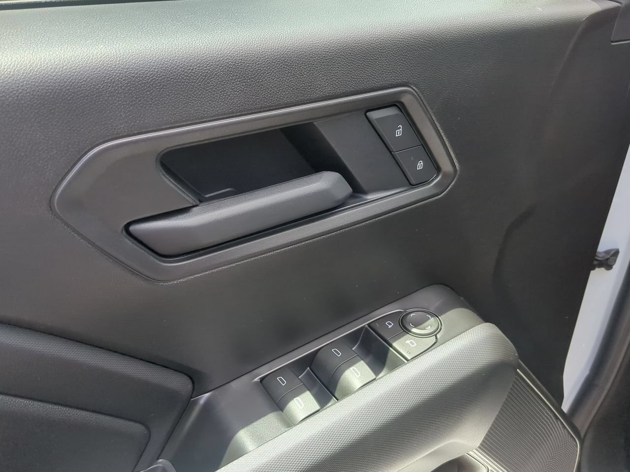 2026 Chevrolet Colorado Work Truck - Photo 23
