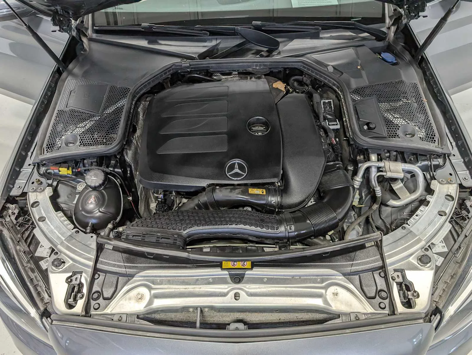Used 2021 Selenite Grey Metallic Mercedes-Benz C 300 image 15