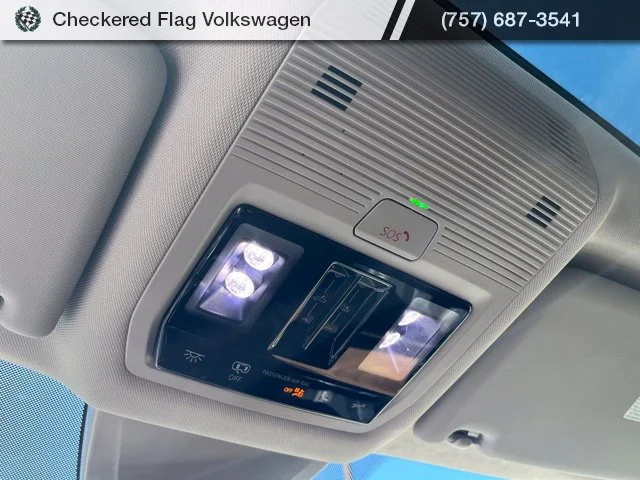 New 2026 Opal White Pearl Volkswagen SE w/Technology image 19