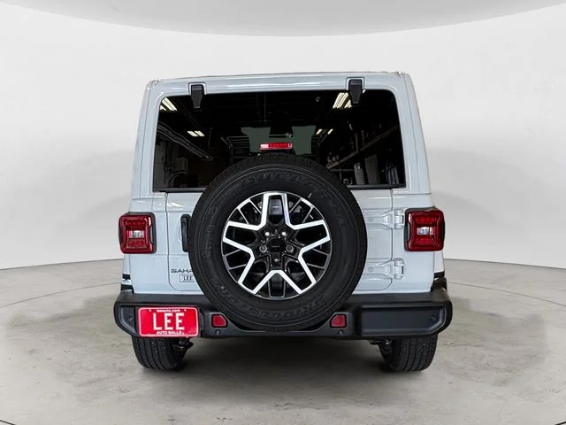 New 2026 White Jeep Sahara image 5