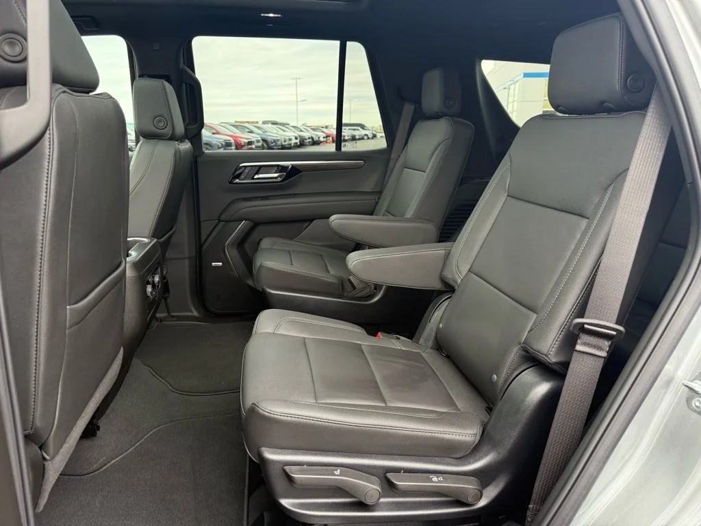 Used 2025 Sterling Gray Metallic Chevrolet Z71 image 15