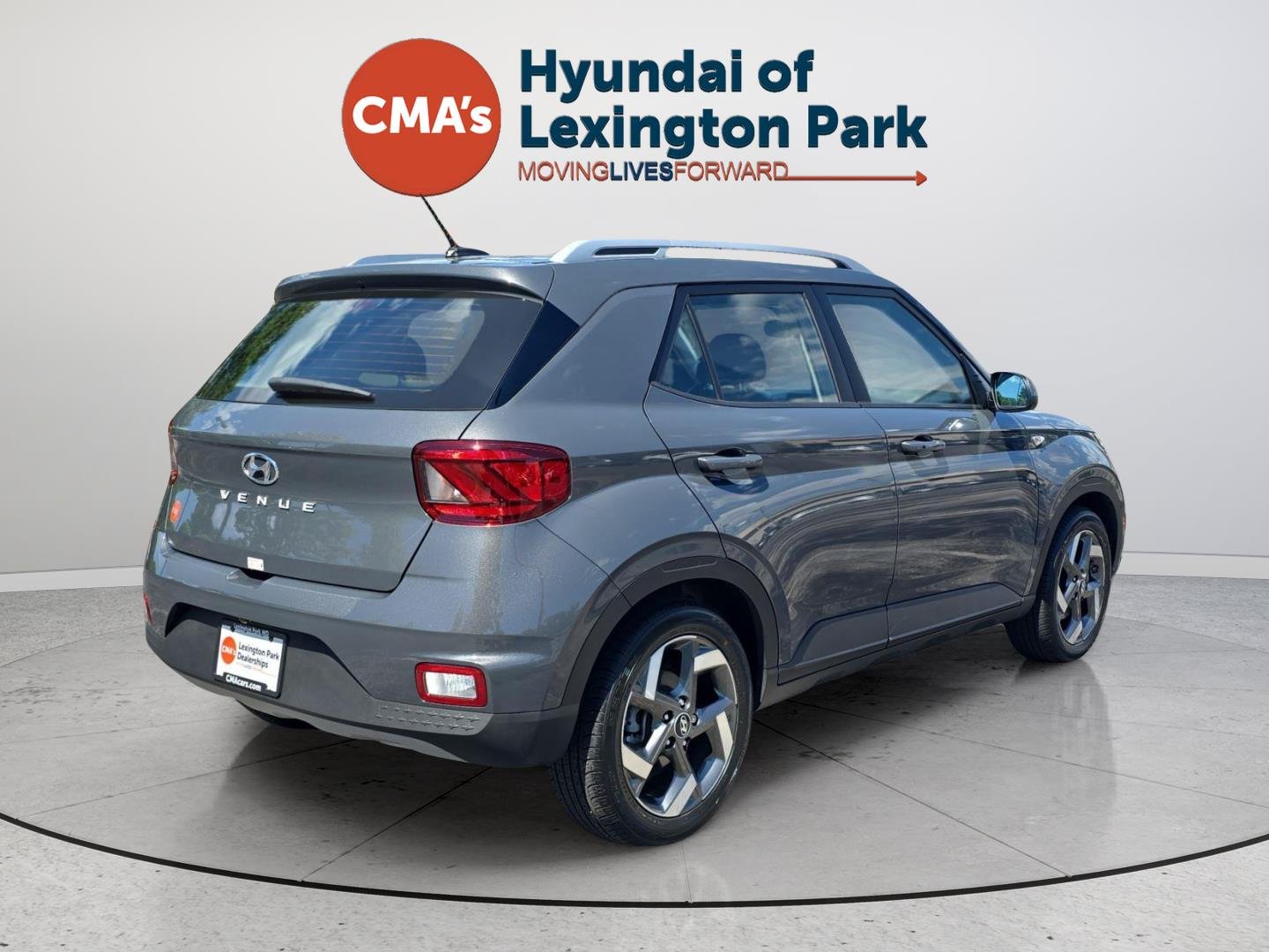 Used 2025 Ecotronic Gray Hyundai SEL image 7